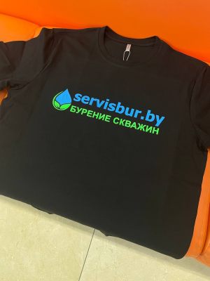 футболка черная два цвета